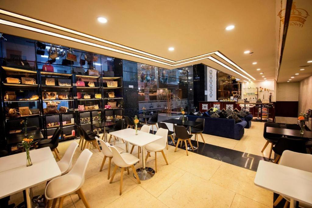 Golden Crown Hotel Saigon Cidade de Ho Chi Minh Exterior foto