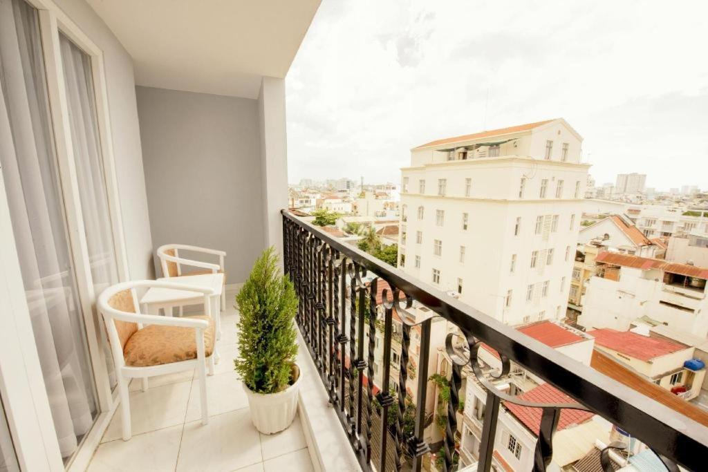Golden Crown Hotel Saigon Cidade de Ho Chi Minh Exterior foto