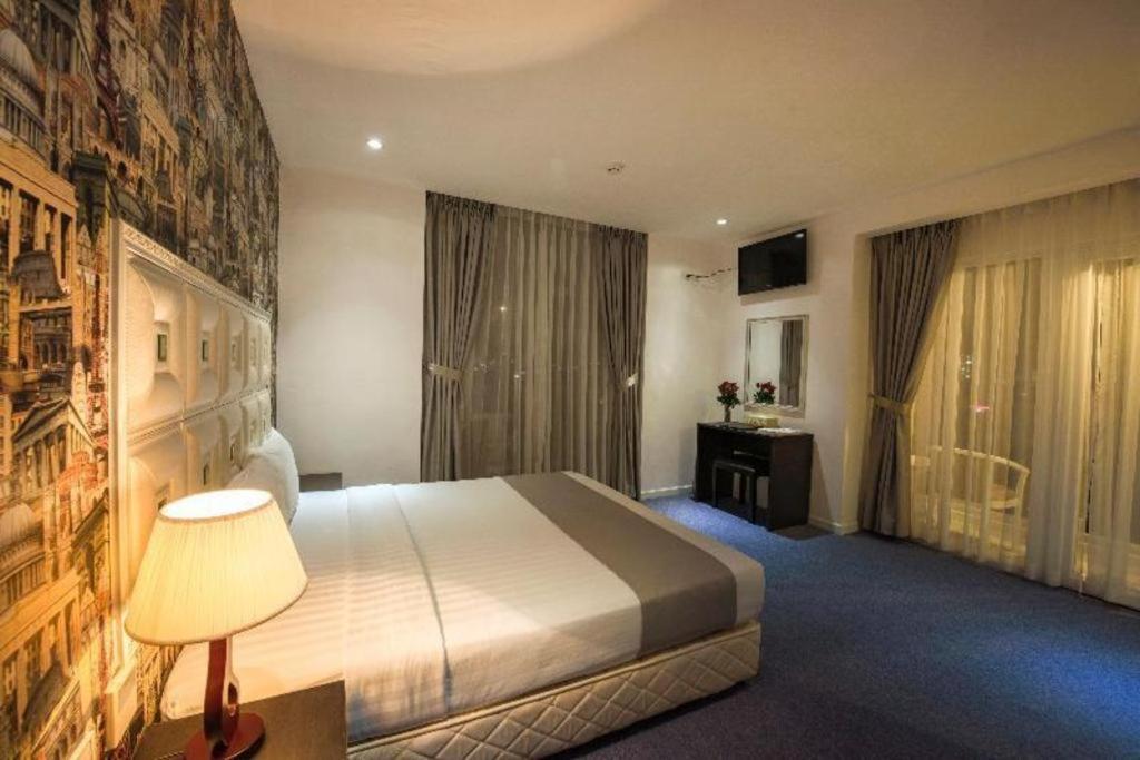 Golden Crown Hotel Saigon Cidade de Ho Chi Minh Exterior foto